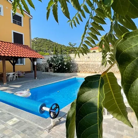Joy Apartment Barbat na Rabu